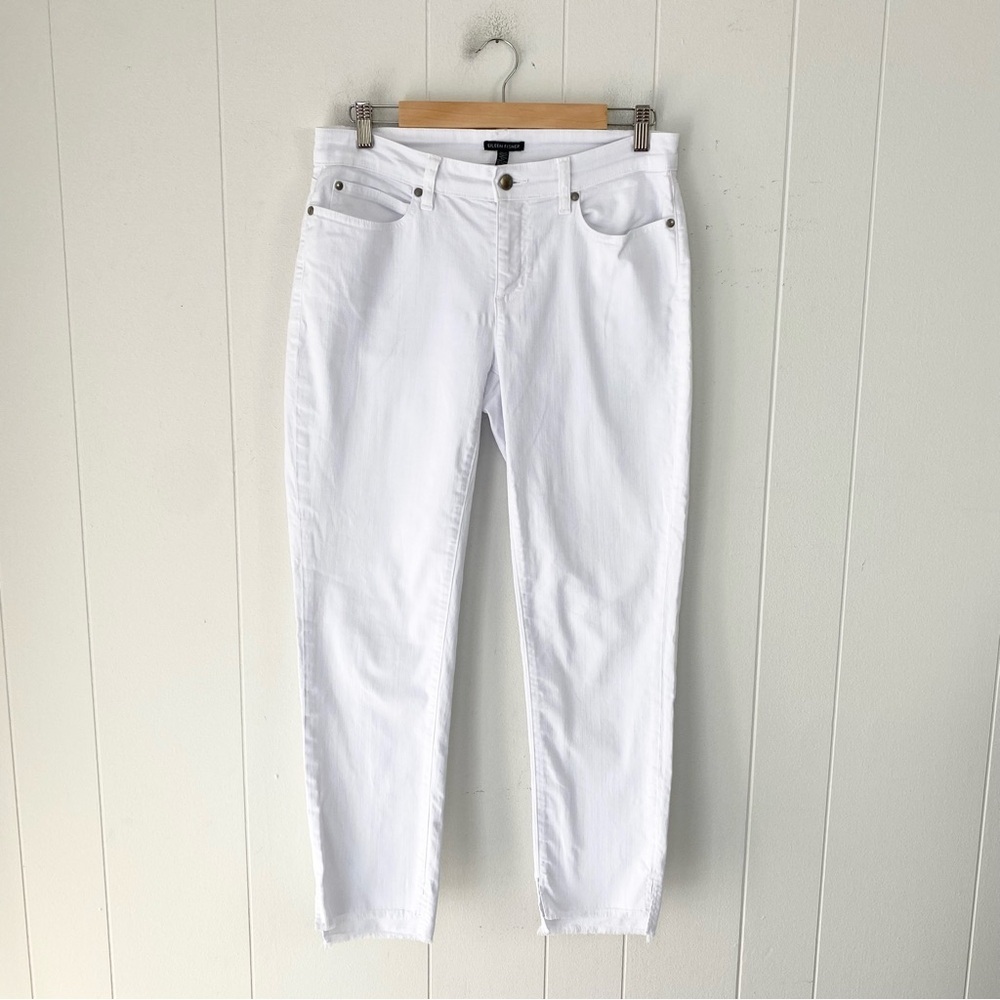 Eileen Fisher White Cropped Ankle Pants. Organic Cotton blend. Size 6.